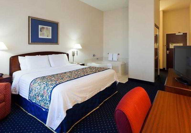 Courtyard By Marriott Denver Golden/Red Rocks Δωμάτιο φωτογραφία